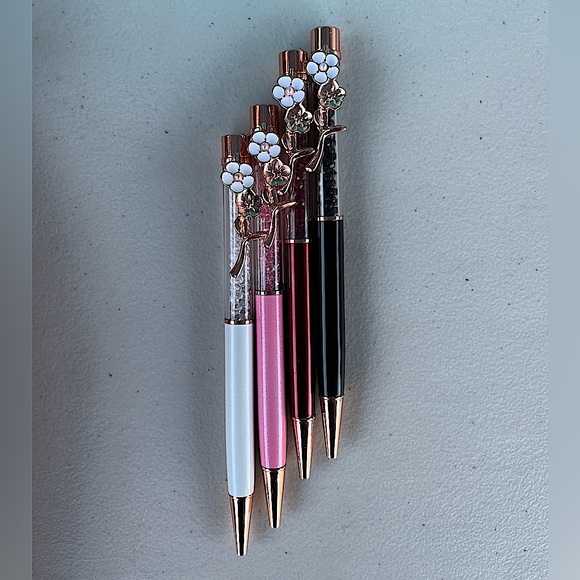 Flower Pens - Picture 1 of 5